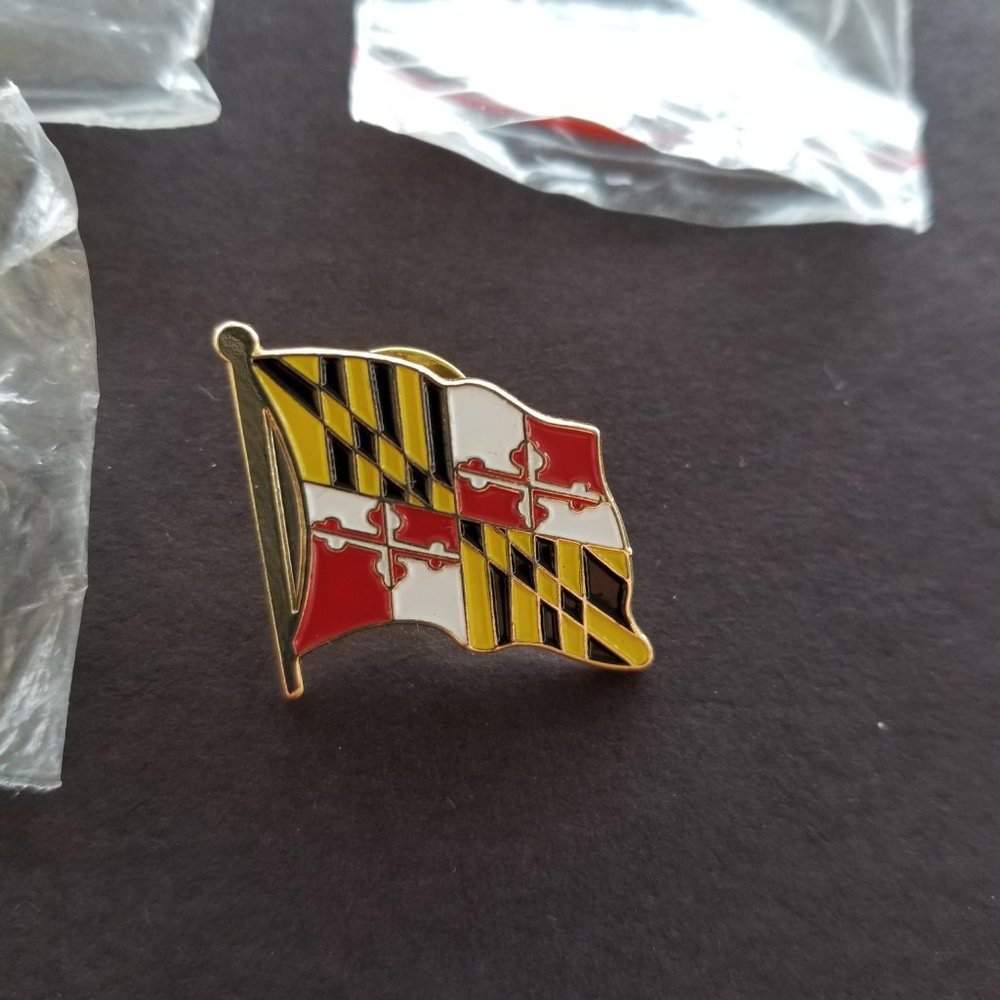 9 MARYLAND State Flag Lapel Pins